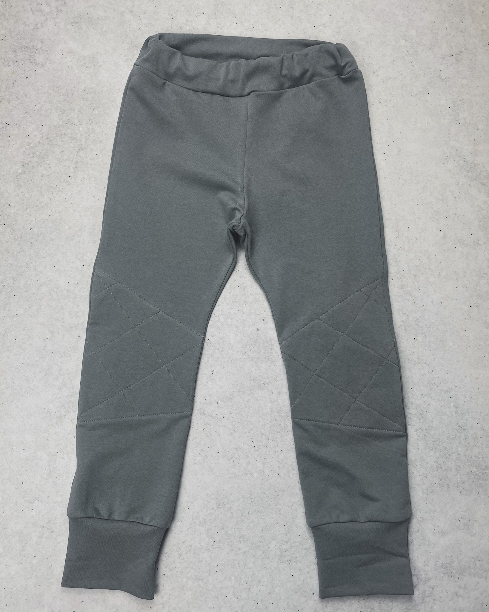Spodnie basic z usztywnianymi kolanami - cement