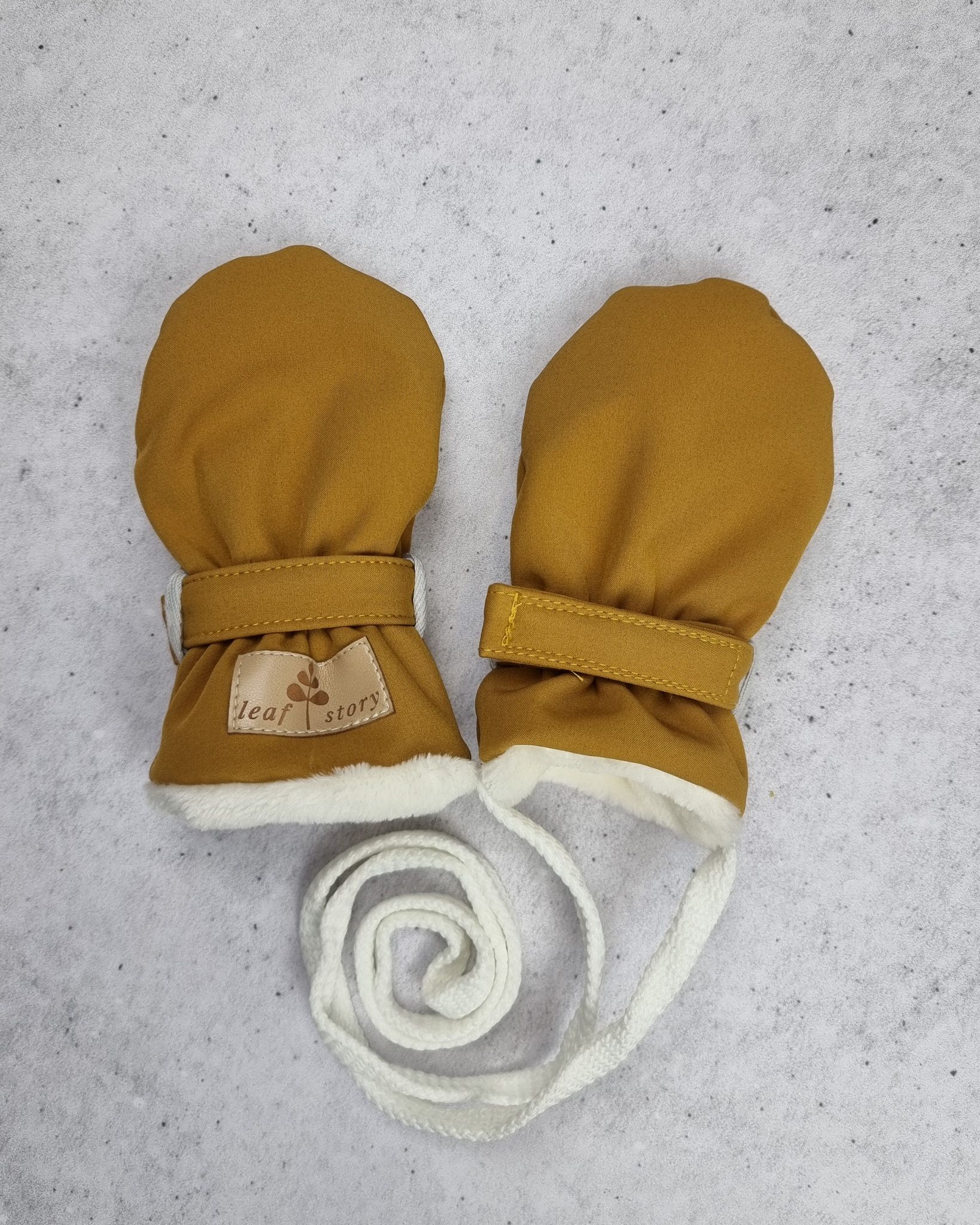 Rękawiczki softshellowe z regulacją - musztardowe