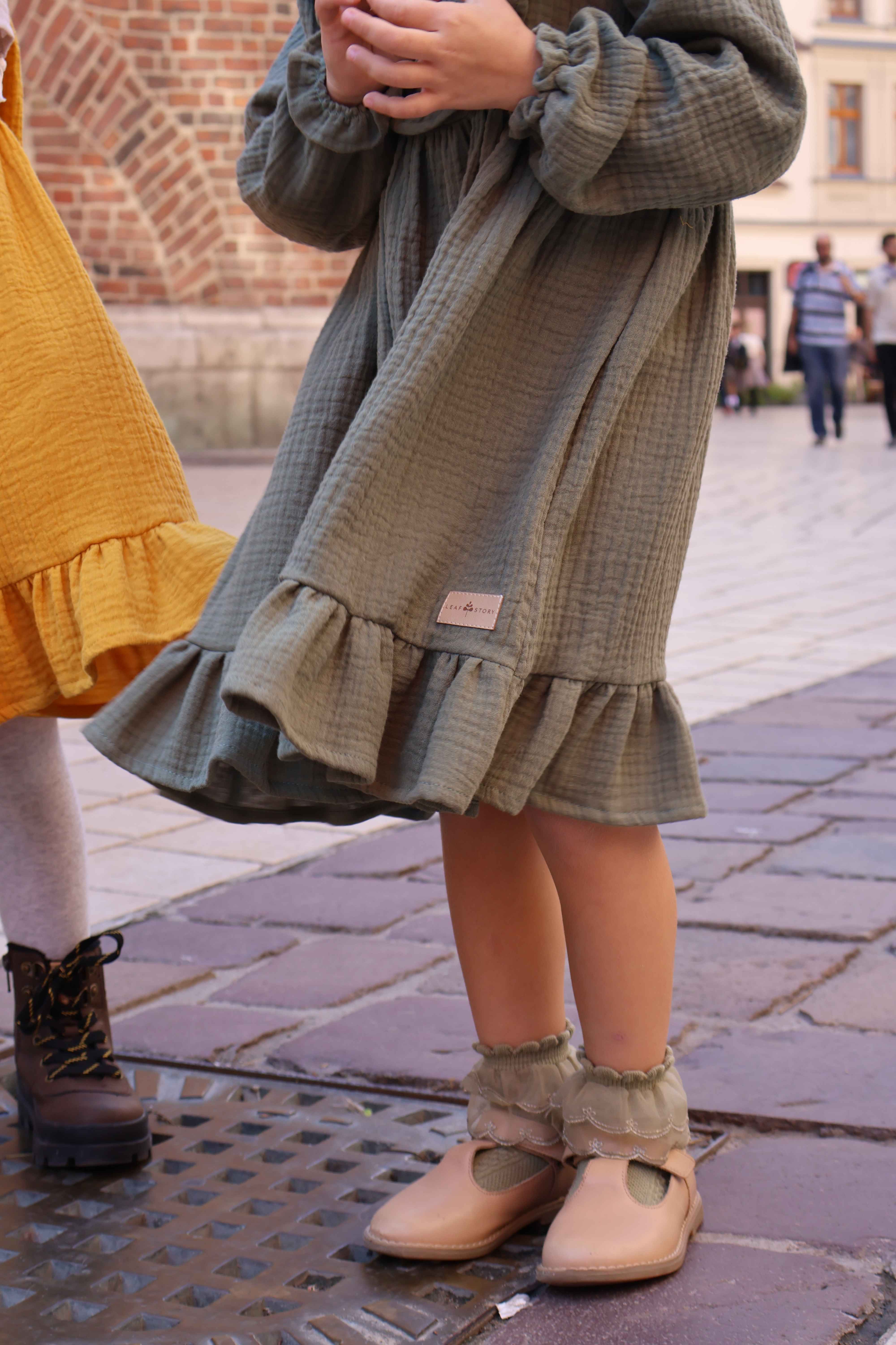 Sukienka muślinowa z falbankami - Sara eukaliptusowa