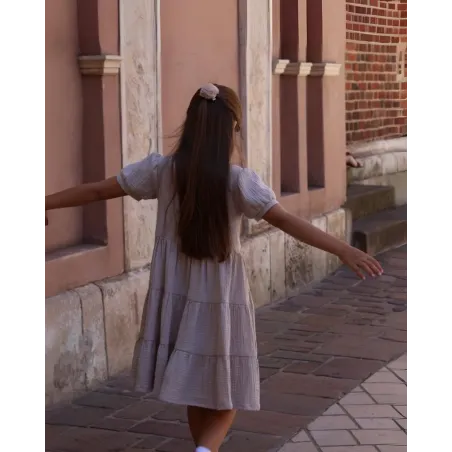 Sukienka Ula muślinowa z krótkim rękawkiem - beżowa