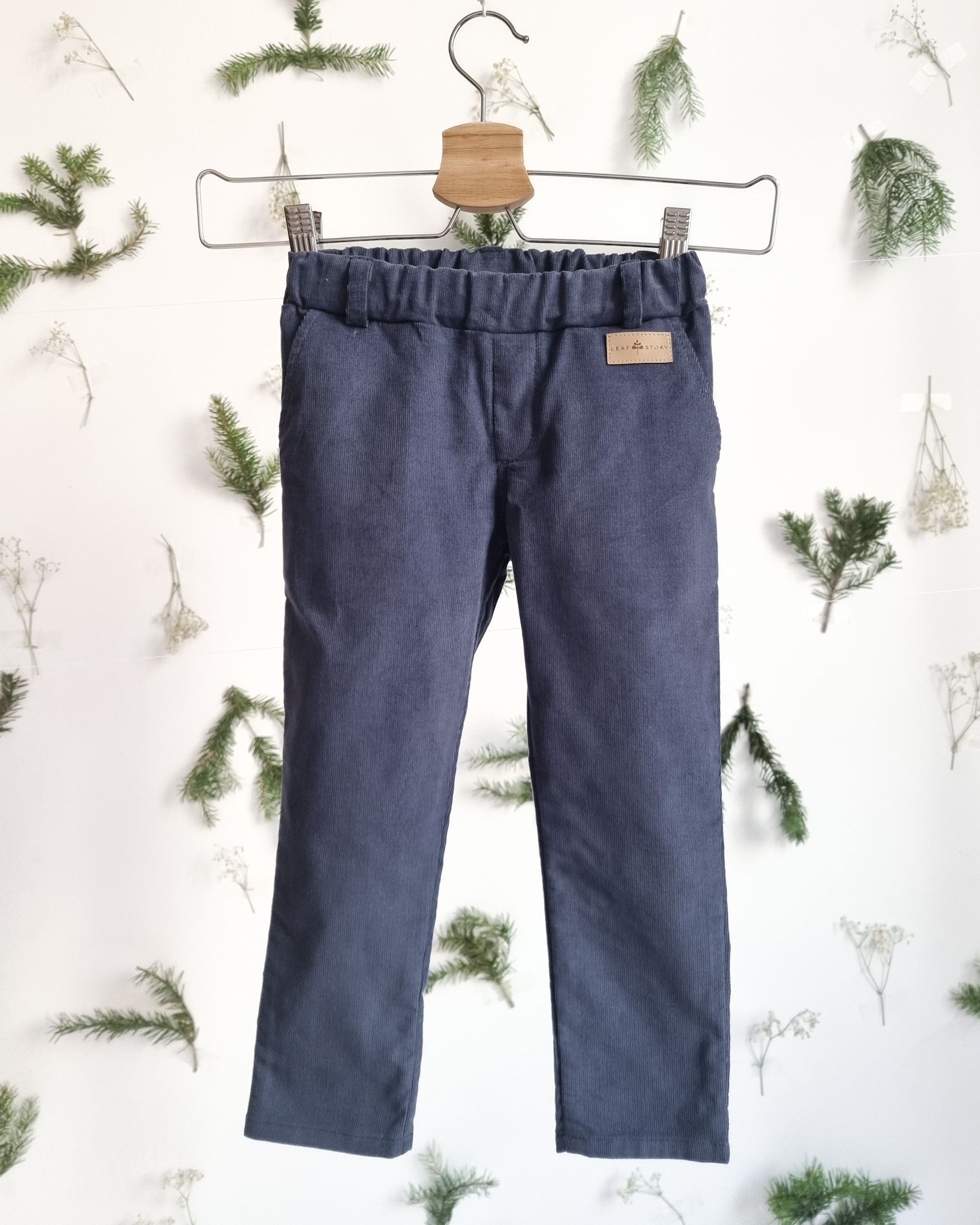 Sztruksowe spodnie ze szlufkami i regulacją pasa - jeans - 86/92