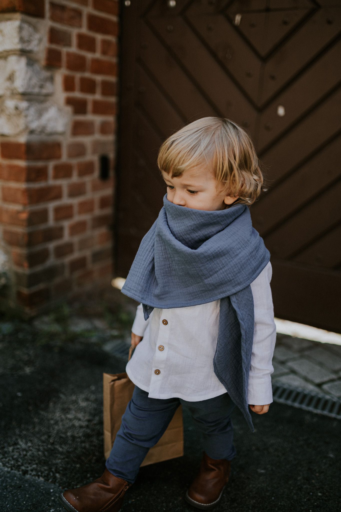 Sztruksowe spodnie ze szlufkami i regulacją pasa - jeans - 86/92