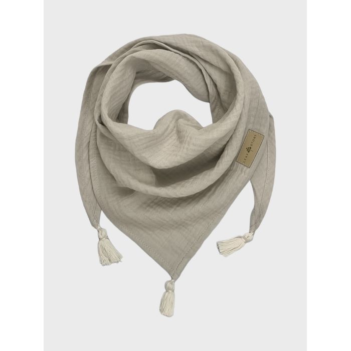 Chusta muślinowa trójkątna z chwostami - jasny beż - r.S