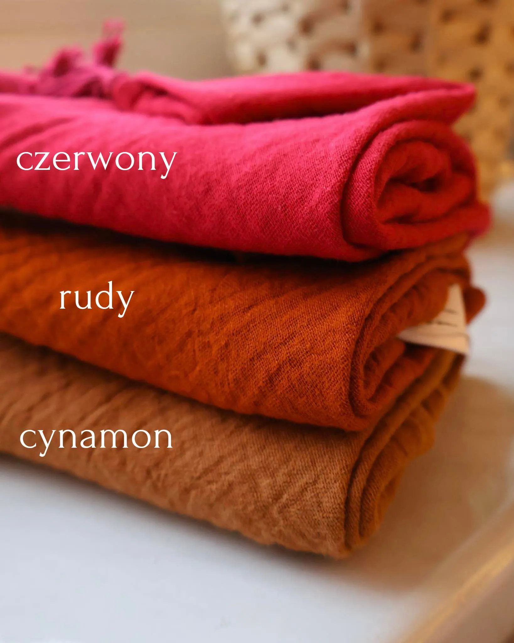 Chusta trójkątna muślinowa bez chwostów - rudy