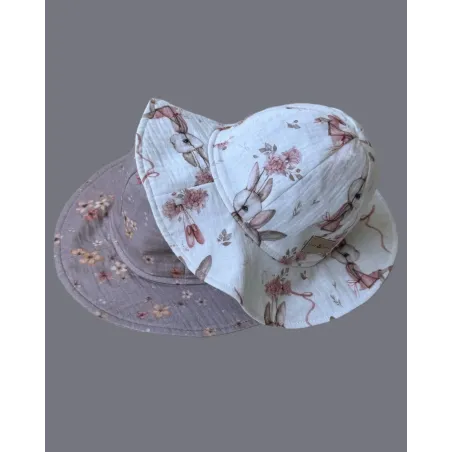 Kapelusz dziewczęcy muślinowy - króliczki baletnice - r. S (obw. 42-46 cm)