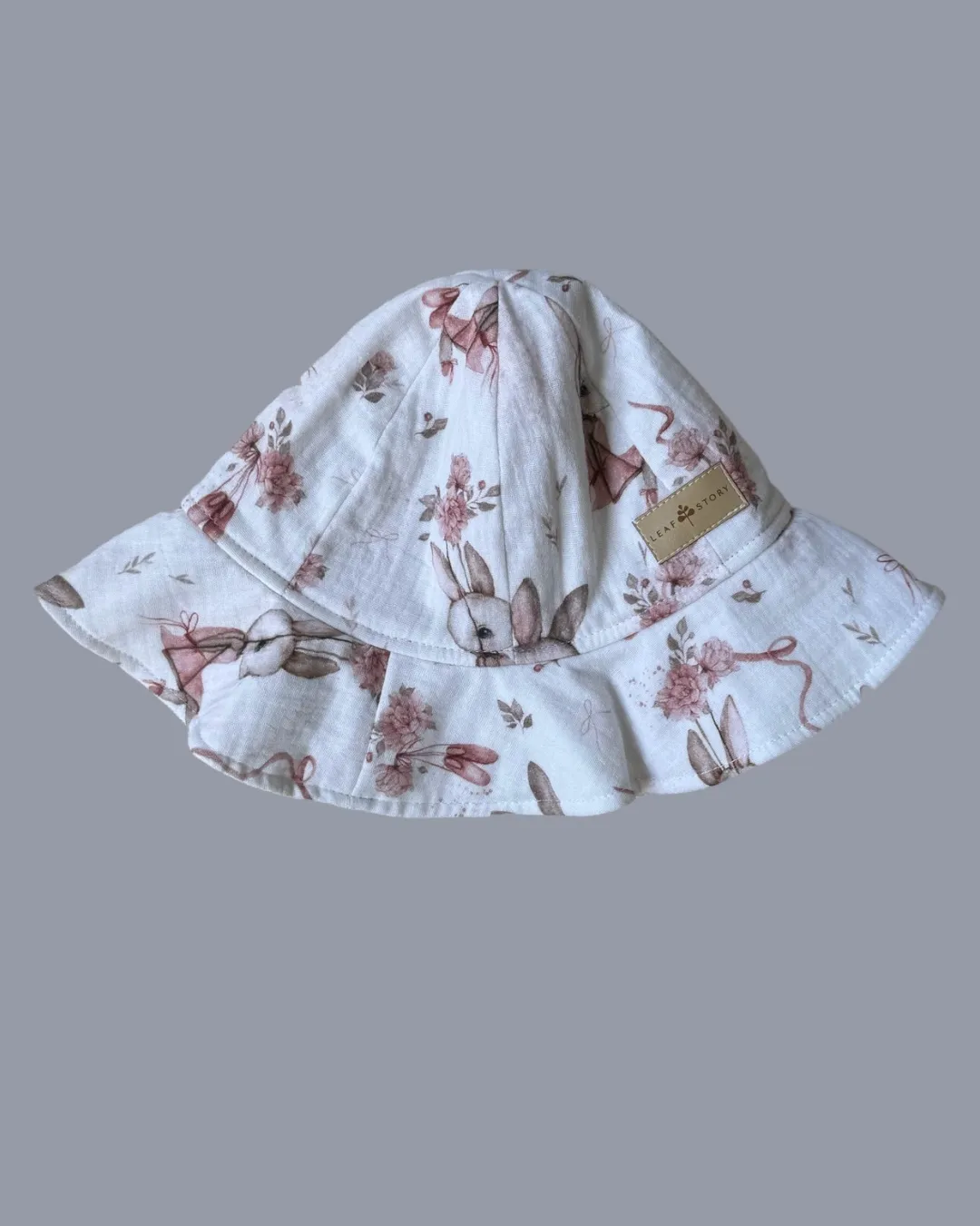 Kapelusz dziewczęcy muślinowy - króliczki baletnice - r. S (obw. 42-46 cm)